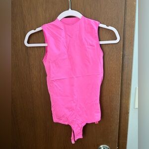 Skims bodysuit Top Hot Pink